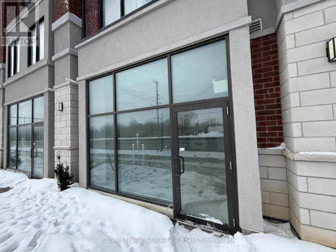6 - 200 DISSETTE STREET, Bradford West Gwillimbury (Bradford), Ontario, M3Z3G8