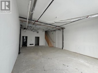 6 - 200 DISSETTE STREET Bradford West Gwillimbury (Bradford) Ontario photo 6