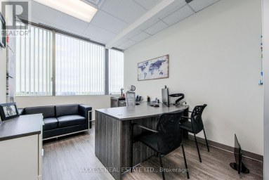 400 - 30 EGLINTON AVENUE W Mississauga (Hurontario) Ontario photo 10