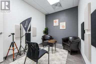 400 - 30 EGLINTON AVENUE W Mississauga (Hurontario) Ontario photo 14