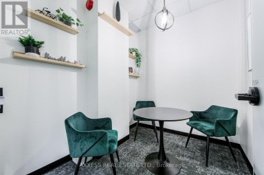 400 - 30 EGLINTON AVENUE W Mississauga (Hurontario) Ontario photo 24
