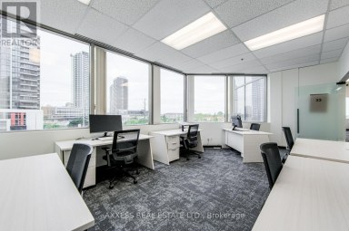 400 - 30 EGLINTON AVENUE W Mississauga (Hurontario) Ontario photo 25