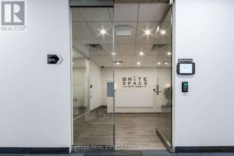 400 - 30 EGLINTON AVENUE W, Mississauga (Hurontario), Ontario, L5R3E7