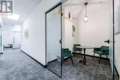 401 - 30 EGLINTON AVENUE W Mississauga (Hurontario) Ontario photo 23