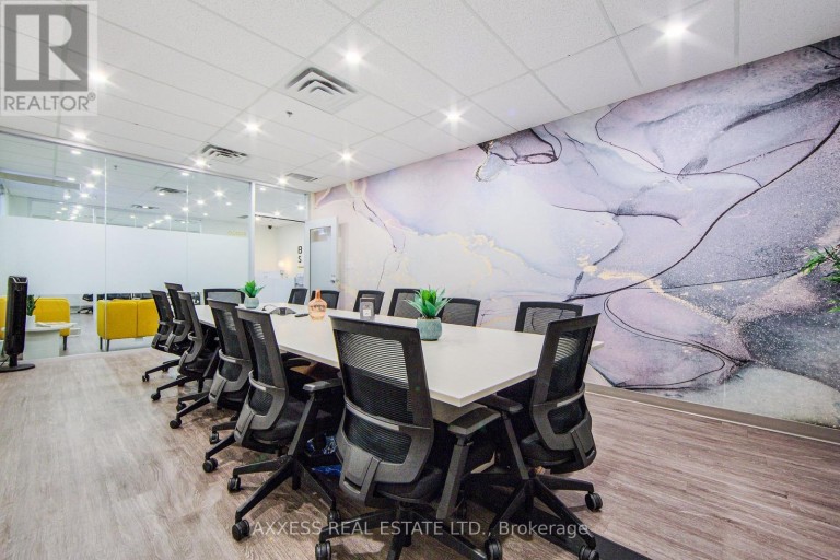 401 - 30 EGLINTON AVENUE W, Mississauga (Hurontario), Ontario, L5R3E7