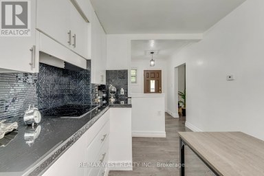 49 MONTCALM AVENUE Toronto (Briar Hill-Belgravia) Ontario photo 15