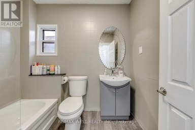 49 MONTCALM AVENUE Toronto (Briar Hill-Belgravia) Ontario photo 29