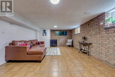 49 MONTCALM AVENUE Toronto (Briar Hill-Belgravia) Ontario photo 31