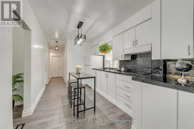 49 MONTCALM AVENUE Toronto (Briar Hill-Belgravia) Ontario photo 7