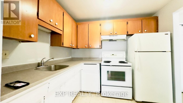 202 - 76 BRYBECK CRESCENT, Kitchener, Ontario, N2M2C6