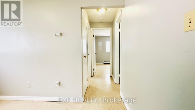 202 - 76 BRYBECK CRESCENT, Kitchener, Ontario, N2M2C6