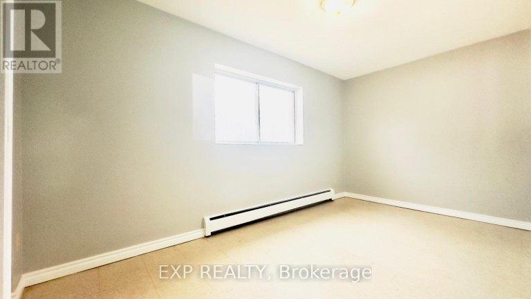 202 - 76 BRYBECK CRESCENT, Kitchener, Ontario, N2M2C6