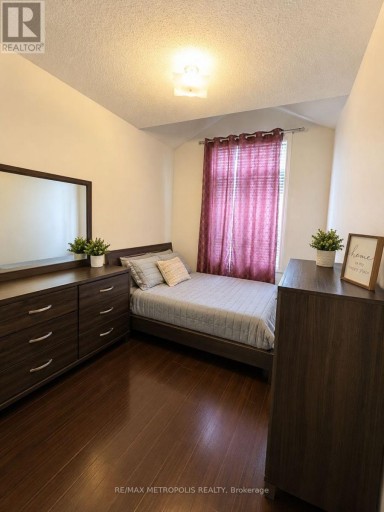 MAIN & UPPER - 13 MOHANDAS DRIVE, Markham (Cedarwood), Ontario, L3S0E5