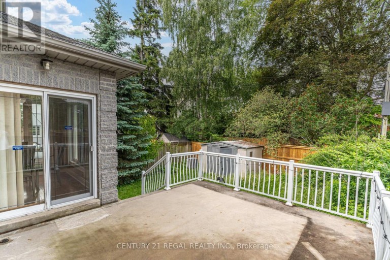 2A TWENTY EIGHTH STREET, Toronto (Long Branch), Ontario, M8W2Y4