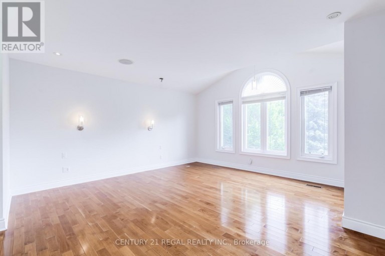 2A TWENTY EIGHTH STREET, Toronto (Long Branch), Ontario, M8W2Y4