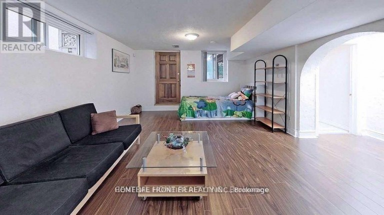 LOWER UNIT - 40 SUMNER HEIGHTS DRIVE, Toronto (Bayview Village), Ontario, M2K1Y3