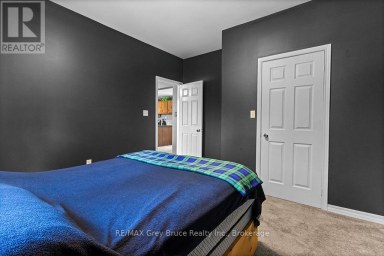 335 PIKE BAY ROAD Northern Bruce Peninsula Ontario photo 17