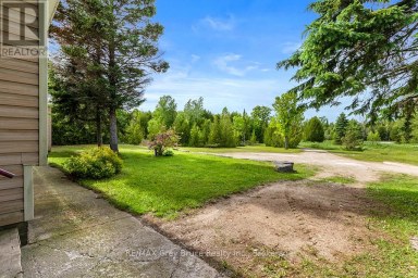 335 PIKE BAY ROAD Northern Bruce Peninsula Ontario photo 2