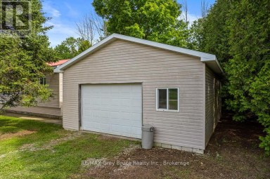 335 PIKE BAY ROAD Northern Bruce Peninsula Ontario photo 32
