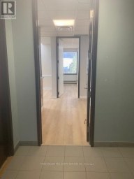210 - 650 HIGHWAY 7 EAST HIGHWAY Richmond Hill (Beaver Creek Business Park) Ontario photo 2