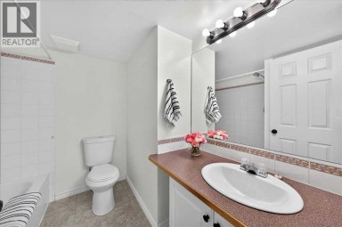 202, 6148 Bowness Road NW Calgary Alberta photo 14