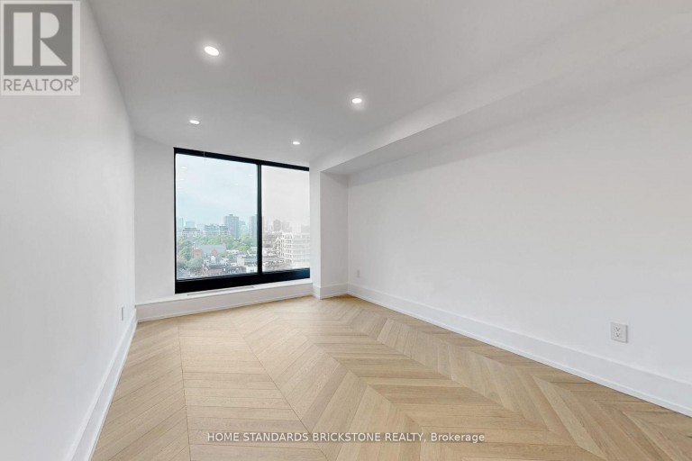 1009 - 110 BLOOR STREET W, Toronto (Annex), Ontario, M5S2W7