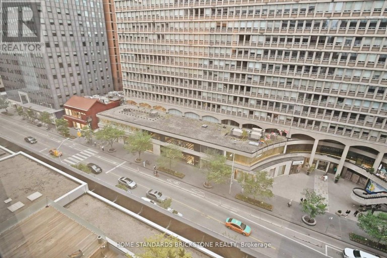 1009 - 110 BLOOR STREET W, Toronto (Annex), Ontario, M5S2W7