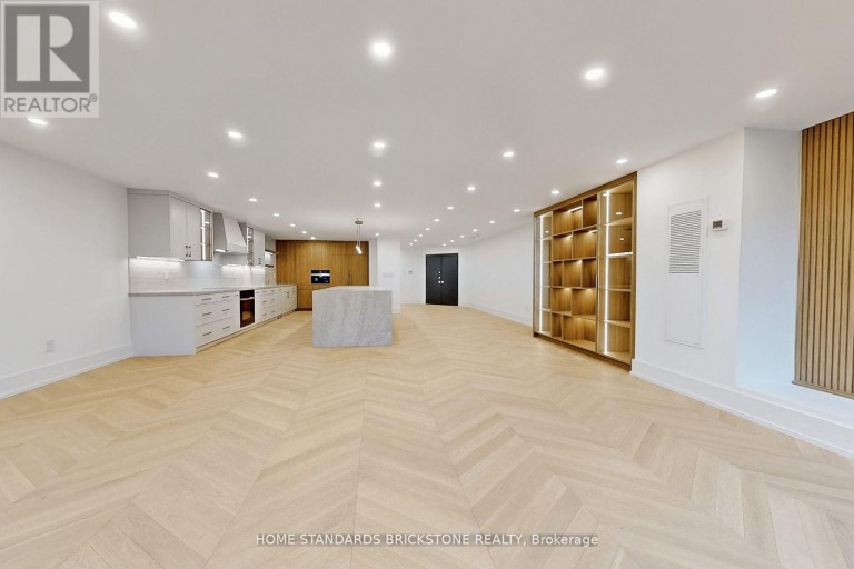 1009 - 110 BLOOR STREET W, Toronto (Annex), Ontario, M5S2W7
