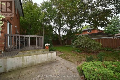 LOWER - 20 BUSH DRIVE Toronto (Highland Creek) Ontario photo 14