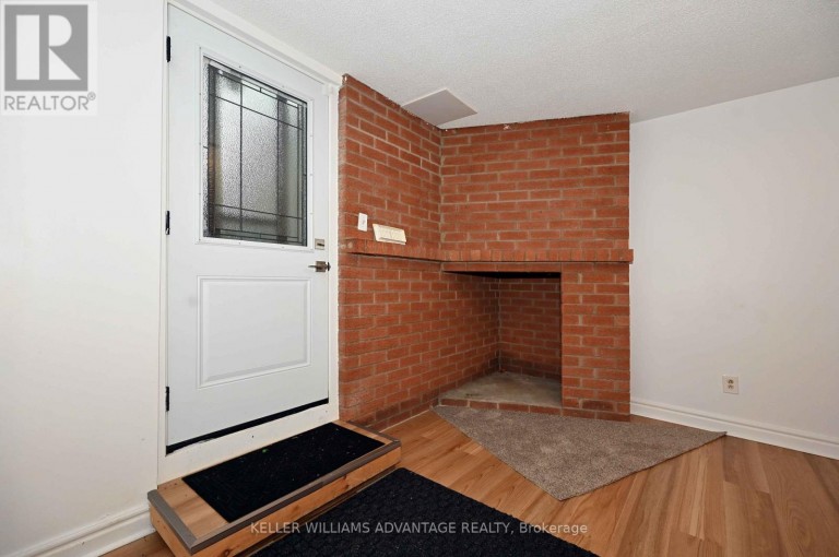 LOWER - 20 BUSH DRIVE, Toronto (Highland Creek), Ontario, M1C1G6