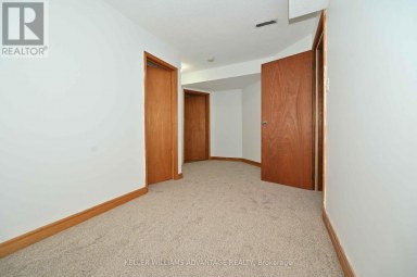 LOWER - 20 BUSH DRIVE Toronto (Highland Creek) Ontario photo 7