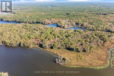 1813 ISLAND ROAD Severn (Coldwater) Ontario photo 3