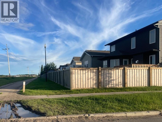 9521 88 Street, Grande Prairie, Alberta, T8X0N3