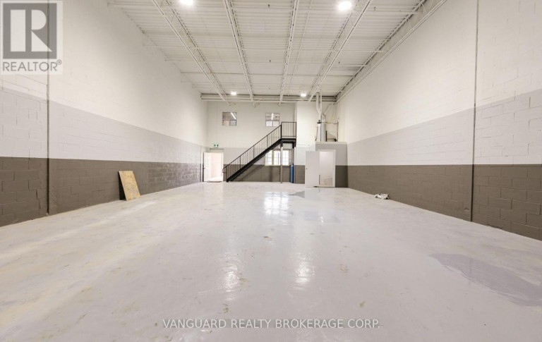 23 - 5732 HIGHWAY 7, Vaughan (West Woodbridge), Ontario, L4L3A2