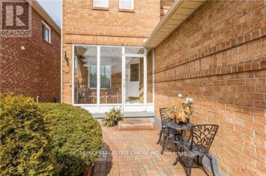 BSMT - 22 MATTERDALE AVENUE Brampton (Fletcher's West) Ontario photo 1