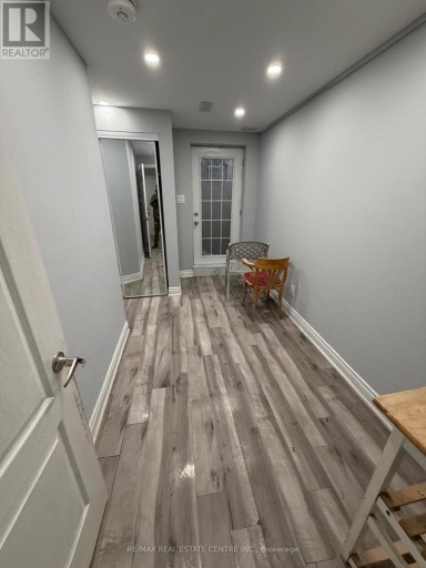 BSMT - 22 MATTERDALE AVENUE, Brampton (Fletcher's West), Ontario, L6Y4J6