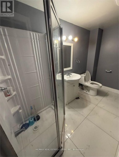 BSMT - 22 MATTERDALE AVENUE, Brampton (Fletcher's West), Ontario, L6Y4J6