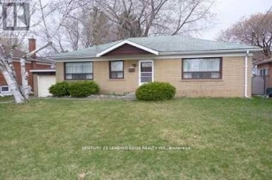 BSMT - 129 EARLTON ROAD Toronto (Tam O'Shanter-Sullivan) Ontario photo 1