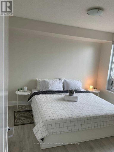 303 - 1900 LAKESHORE BOULEVARD, Toronto (South Parkdale), Ontario, M6S1A4