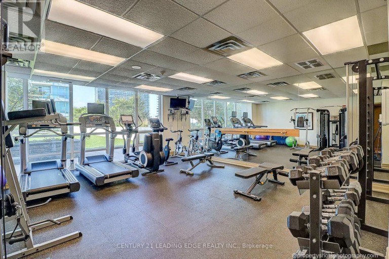 303 - 1900 LAKESHORE BOULEVARD, Toronto (South Parkdale), Ontario, M6S1A4