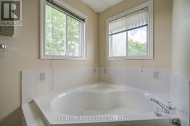 UPPER LEVEL - 5327 LANDSBOROUGH AVENUE Mississauga (Hurontario) Ontario photo 21