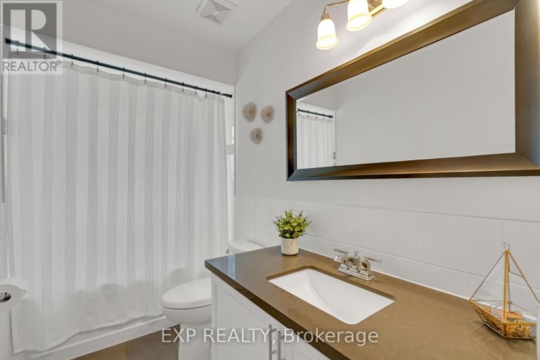 1471 PICKWICK DRIVE, Mississauga (East Credit), Ontario, L5V1V7