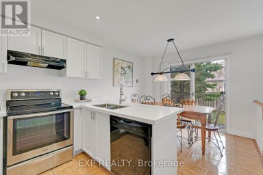 1471 PICKWICK DRIVE Mississauga (East Credit) Ontario photo 8