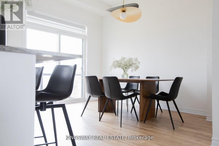 27 PARADOX STREET, Vaughan (Elder Mills), Ontario, L4L1A7