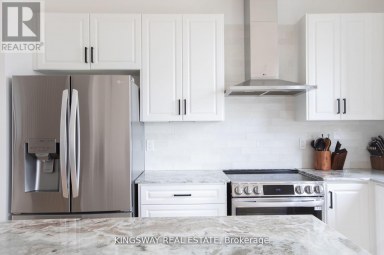27 PARADOX STREET Vaughan (Elder Mills) Ontario photo 11