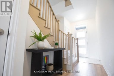27 PARADOX STREET Vaughan (Elder Mills) Ontario photo 13