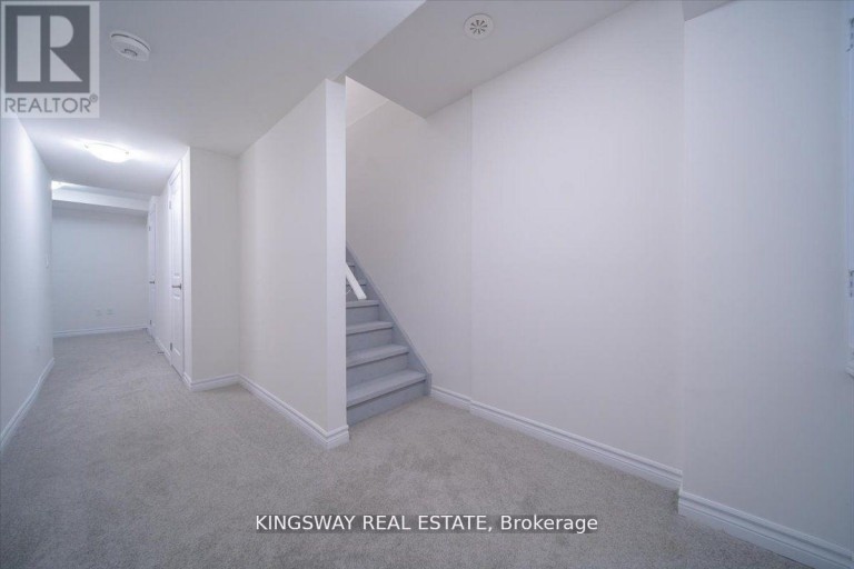 27 PARADOX STREET, Vaughan (Elder Mills), Ontario, L4L1A7