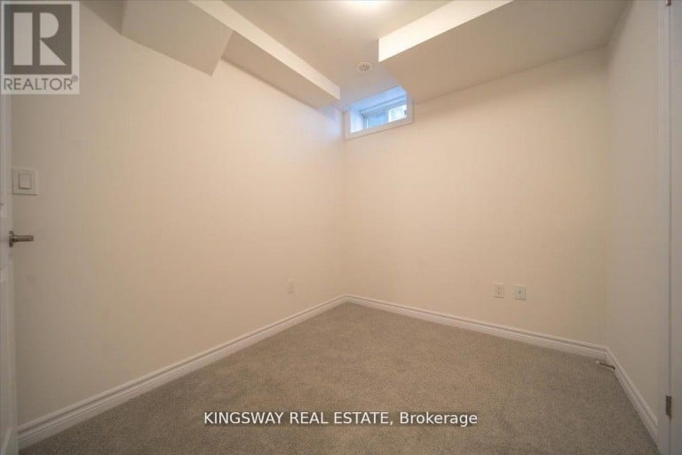 27 PARADOX STREET, Vaughan (Elder Mills), Ontario, L4L1A7