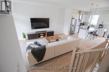 27 PARADOX STREET Vaughan (Elder Mills) Ontario photo 8