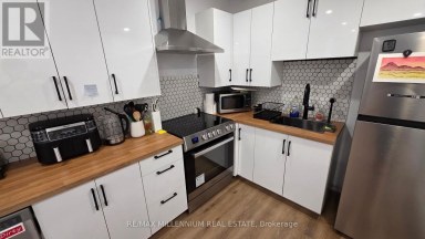 2595 BATEMAN TRAIL London South (South W) Ontario photo 11